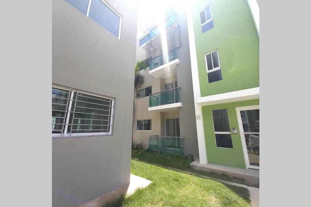 Vista Verde: Apartamento Familiar con Piscina y Áreas Recreativas Santiago De Los Caballeros Exterior photo